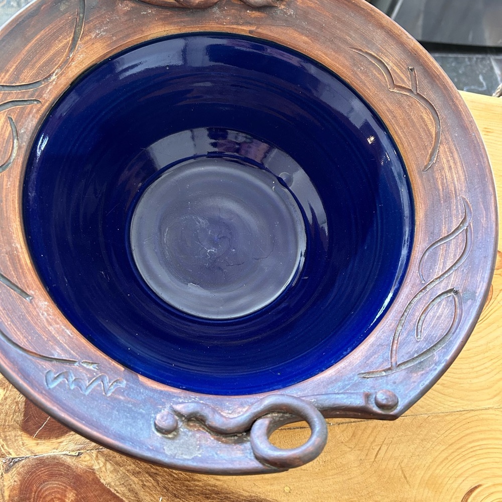 Good quality pottery Bowl